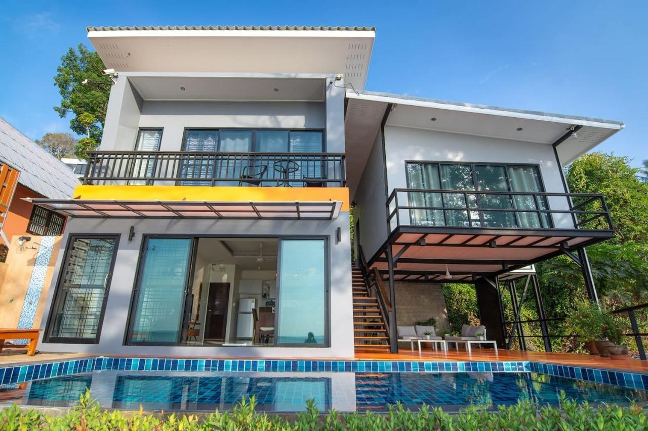 Phuket Koh Sirey Beachfront Pool Villa מראה חיצוני תמונה