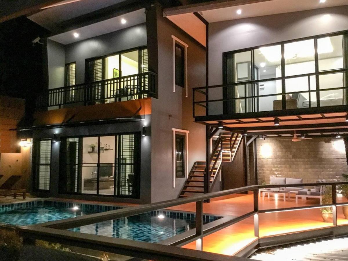 Phuket Koh Sirey Beachfront Pool Villa מראה חיצוני תמונה