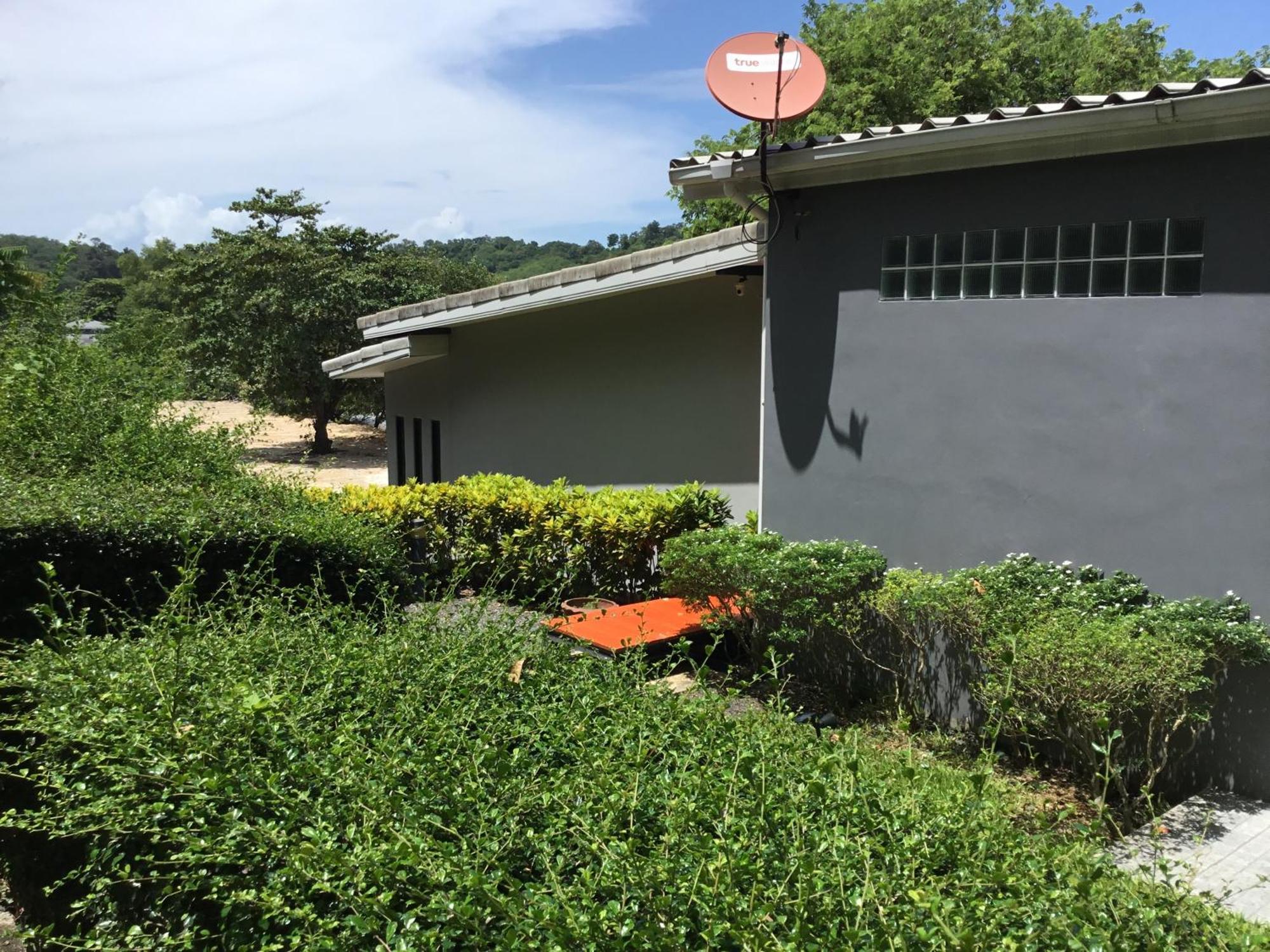 Phuket Koh Sirey Beachfront Pool Villa מראה חיצוני תמונה